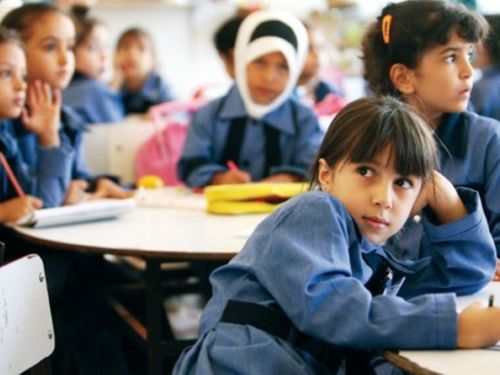"الاكتظاظ المدرسي": أزمة ترحل معالجتها عبر السنوات